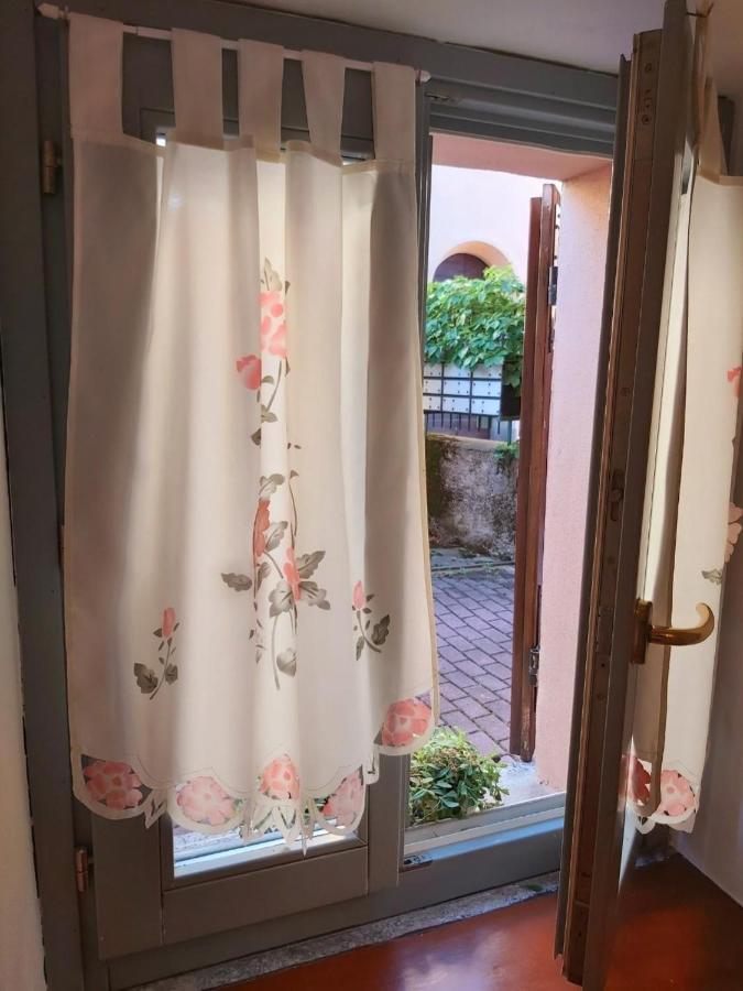Happy House Villa Malgrate Esterno foto